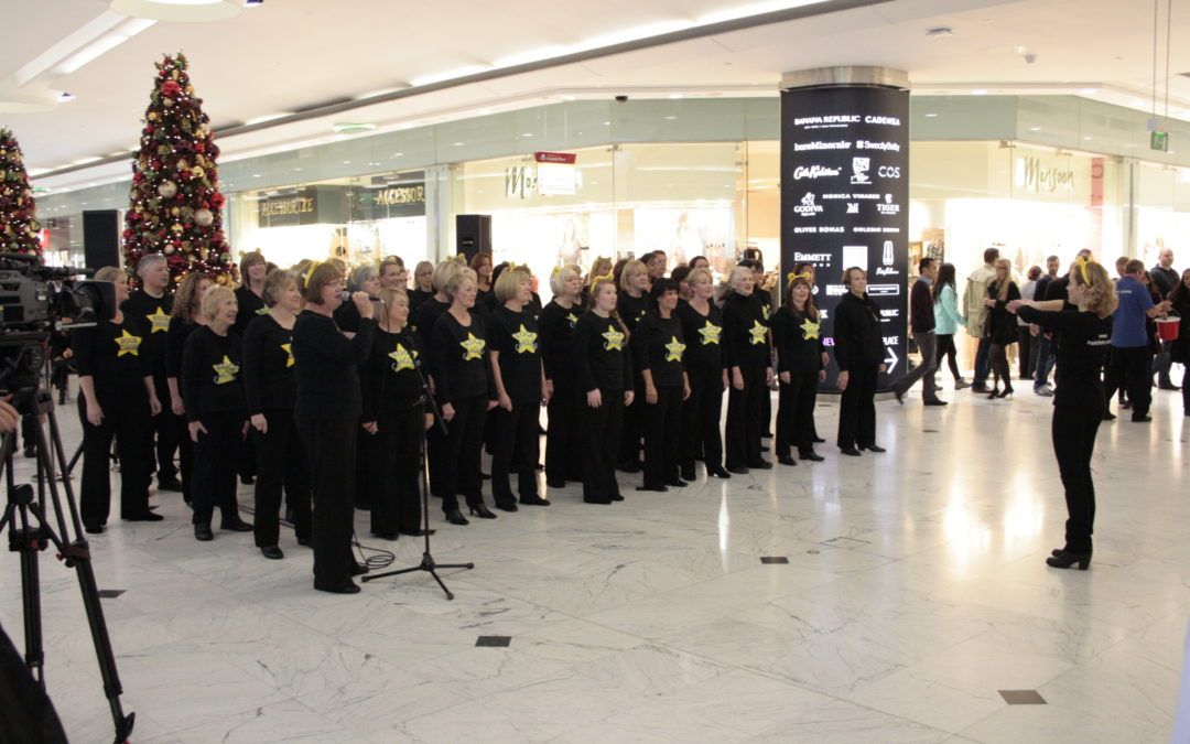 Rock Choir perform at Canary Wharf for CiN